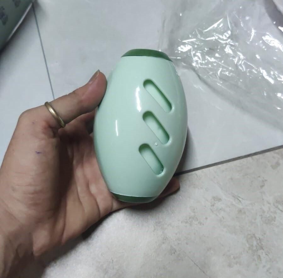 Reusable Silicone Lint Roller | Portable Dust & Hair Remover | Travel-Friendly | 1 Pc